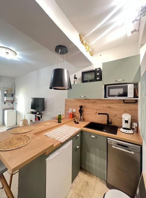 Appart 1 Chambre Intra-Muros Avec Jardin أفينيون المظهر الخارجي الصورة